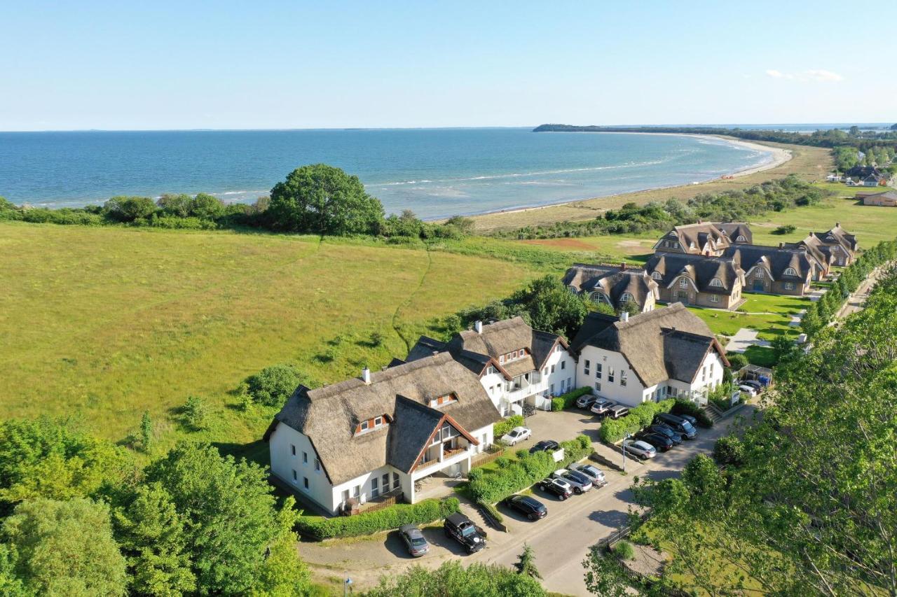 Strandnah Mit Terrasse, Gratis Nutzung Vom Ahoi Erlebnisbad Und Sauna In Sellin - Strandhaus Moenchgut Fewo06 Lobbe Esterno foto