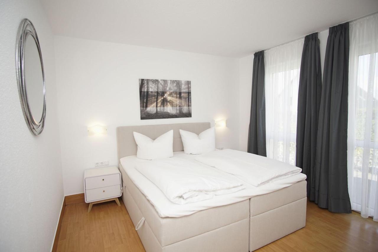 Strandnah Mit Terrasse, Gratis Nutzung Vom Ahoi Erlebnisbad Und Sauna In Sellin - Strandhaus Moenchgut Fewo06 Lobbe Esterno foto